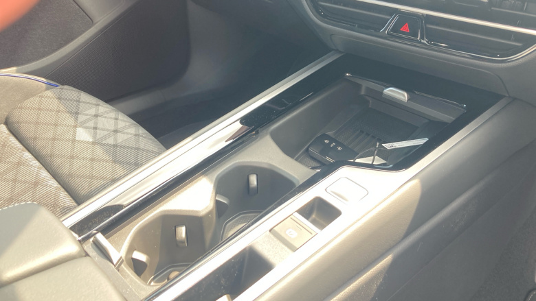 Volkswagen Passat 1.5 TSI eHybrid R-Line 5dr DSG Estate